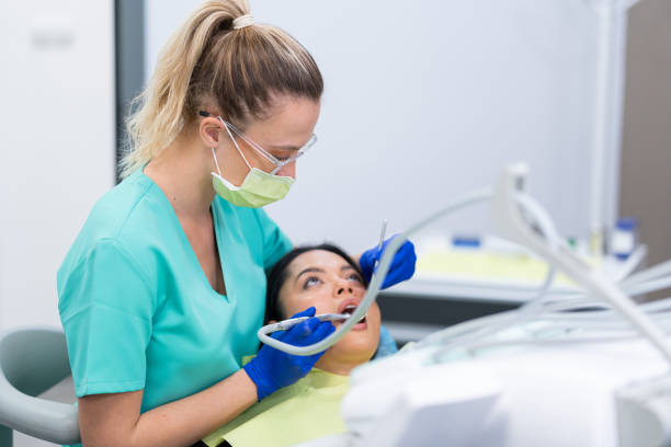 Best Cracked Tooth Emergency Dentist  in Maize, KS